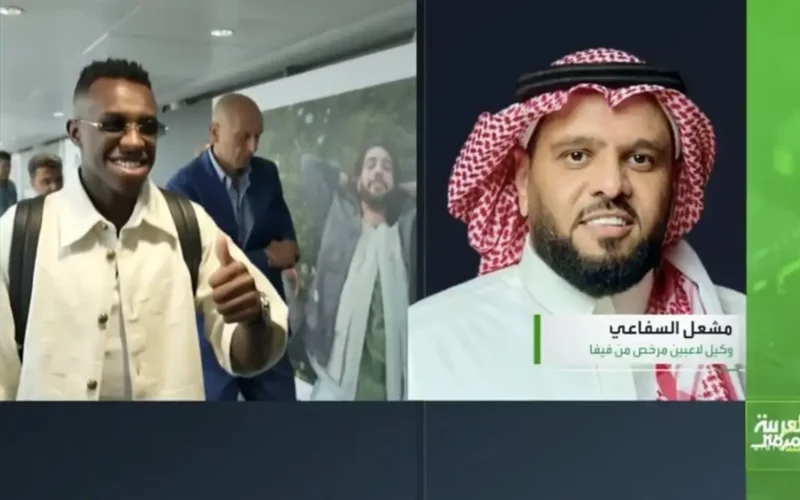 بشأن عرضين إنجليزيين.. وكيل سعود عبد الحميد يحسم الجدل حول مستقبل الظهير الدولي